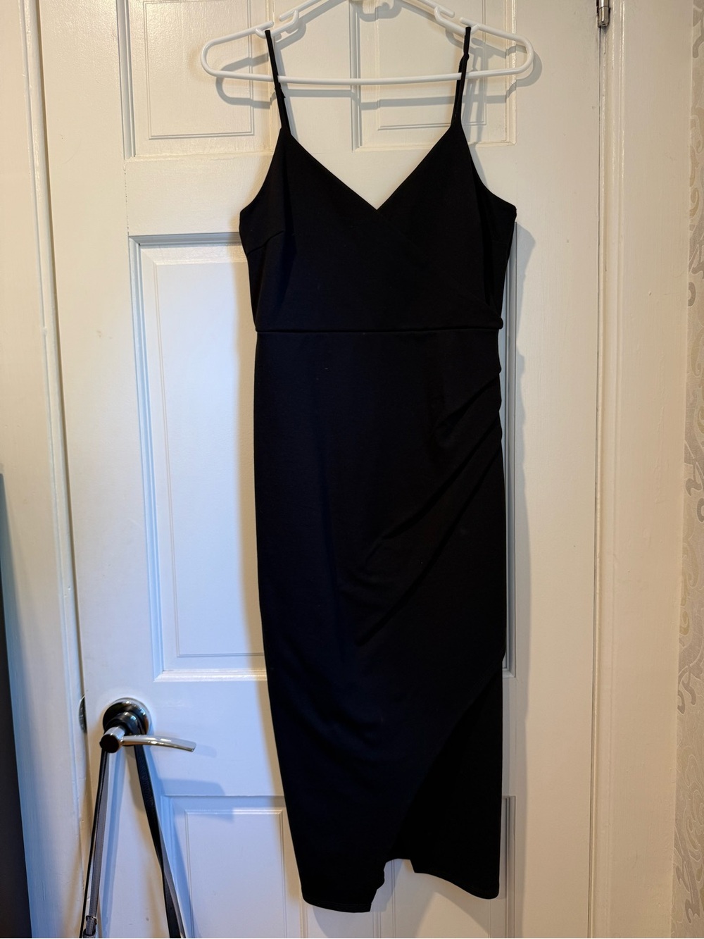 Lulu's Black Spaghetti-Strap V-Neck Midi Dress